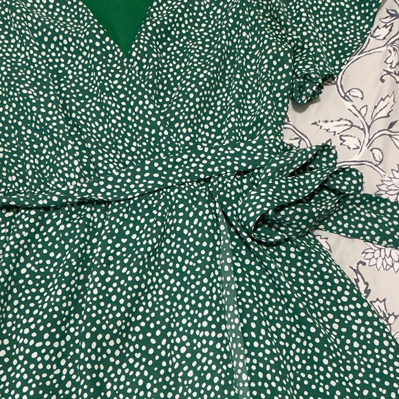 Sienna Sky Green and White Midi Dress - Picture 4 of 5